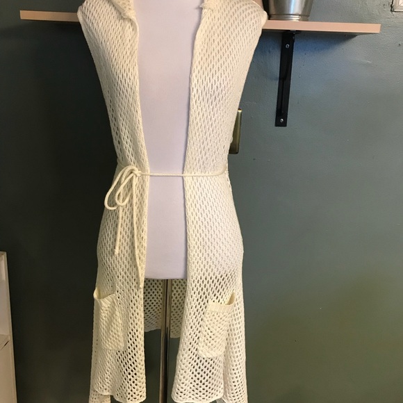 Bohemian Style Vest/Cover-up - Picture 3 of 8